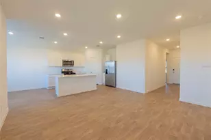 223 Las Lomas Dr, San Marcos, TX 78666 - Photo 8