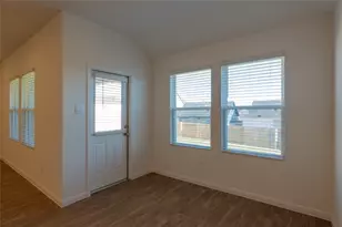 223 Las Lomas Dr, San Marcos, TX 78666 - Photo 12