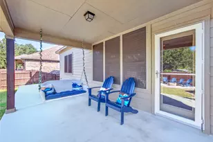 4711 Madrid Dr, Georgetown, TX 78628 - Photo 34