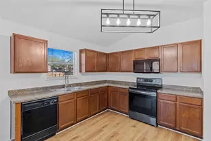 1310 Grande Mesa Dr, Georgetown, TX 78626 - Photo 4