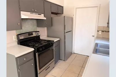5213 Village Path, Austin, TX 78744 - Photo 2