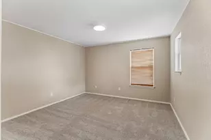 111 Burnet Forest Cove, Elgin, TX 78621 - Photo 28