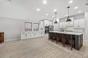 512 Monrovia Ct, Liberty Hill, TX 78642 - Photo 10