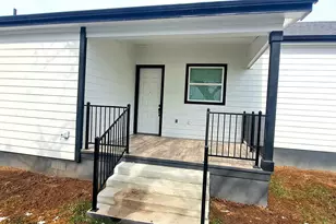 300 E Front St, Thorndale, TX 76577 - Photo 6