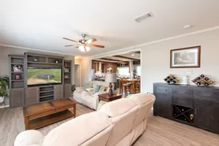 859 Ivy Switch Rd, Luling, TX 78648 - Photo 4