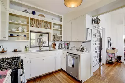 221 N Johnson Avenue, San Marcos, TX 78666 - Photo 10