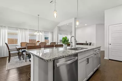 7909 Bestride Bend, Austin, TX 78744 - Photo 6