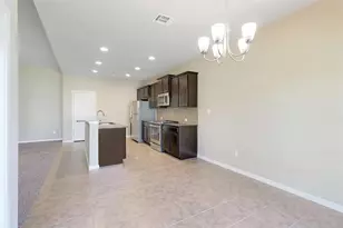 205 Scenic Hills Cir, Georgetown, TX 78628 - Photo 8