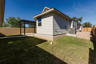2725 Hopi Path, Leander, TX 78641 - Photo 6