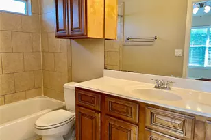 7504 Bennett Ave, Austin, TX 78752 - Photo 14