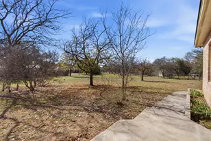307 Pin Oak Ct, Buda, TX 78610 - Photo 24