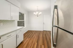 8206 Wavertree Ct, Austin, TX 78745 - Photo 12