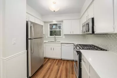 8206 Wavertree Court, Austin, TX 78745 - Photo 10