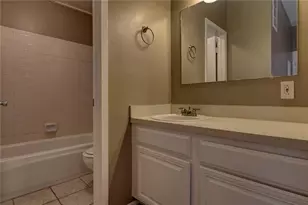 2714 Nueces St, Austin, TX 78705 - Photo 8