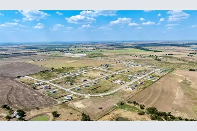 224 Altamira Avenue, Elgin, TX 78621 - Photo 6