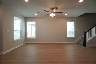 136 Greinert Dr, Taylor, TX 76574 - Photo 10