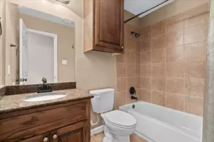 22324 Rock Wren Rd, Spicewood, TX 78669 - Photo 18