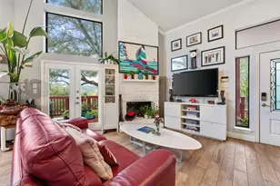 1204 Summit Edge Dr, Austin, TX 78732 - Photo 12