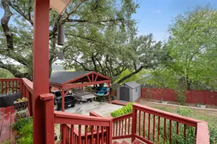 1204 Summit Edge Dr, Austin, TX 78732 - Photo 4