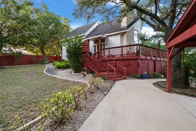 1204 Summit Edge Drive, Austin, TX 78732 - Photo 2