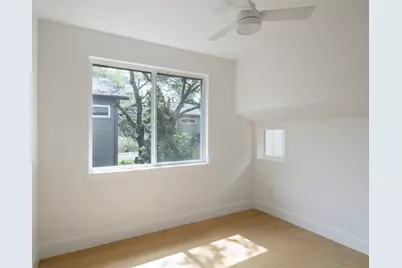 6409 Bradsher #B, Austin, TX 78745 - Photo 28