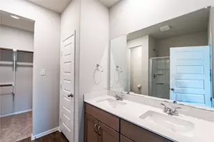 11513 Murano Dr, Austin, TX 78747 - Photo 6