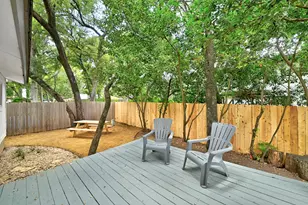 9733 Anderson Village Dr, Austin, TX 78729 - Photo 28