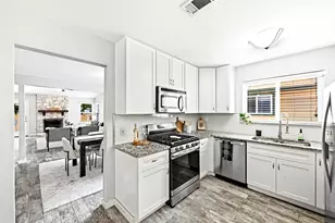 9733 Anderson Village Dr, Austin, TX 78729 - Photo 14