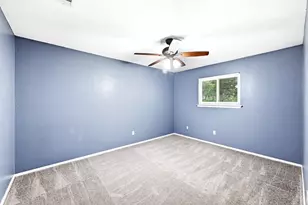 9733 Anderson Village Dr, Austin, TX 78729 - Photo 26