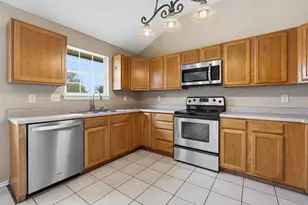 120 Kokomo Ln, Bastrop, TX 78602 - Photo 8