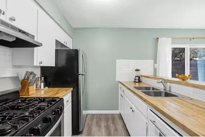 11301 Oakwood Drive, Austin, TX 78753 - Photo 8