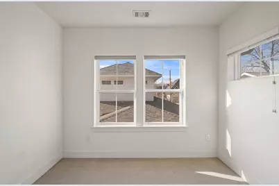 1003 Fiesta Street #B, Austin, TX 78702 - Photo 18