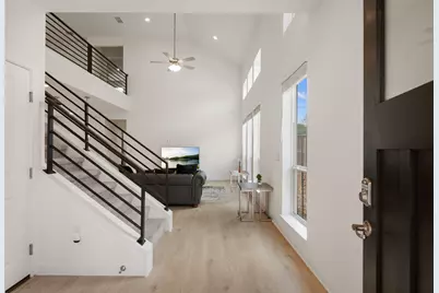 9900 Dawn Pearl Drive, Austin, TX 78748 - Photo 4