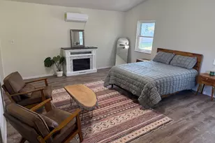 1115 N County Road 220, Florence, TX 76527 - Photo 14