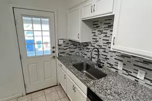 7909 Lazy Ln, Austin, TX 78757 - Photo 6