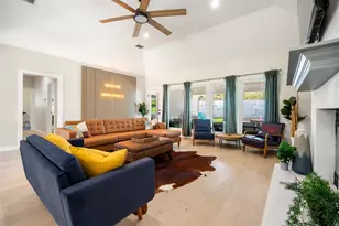 717 E Creek Dr, Dripping Springs, TX 78620 - Photo 4