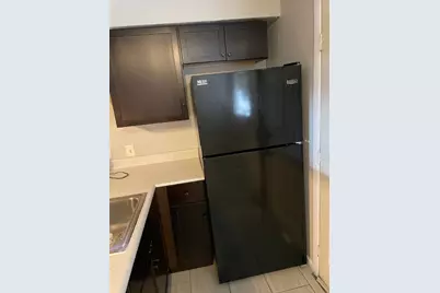 300 Canion Street #B, Austin, TX 78752 - Photo 4