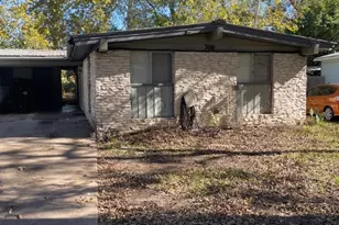 300 Canion St, Austin, TX 78752 - Photo 1