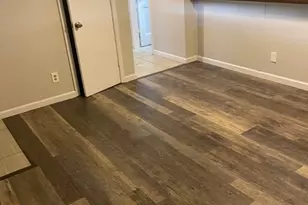 300 Canion St, Austin, TX 78752 - Photo 2