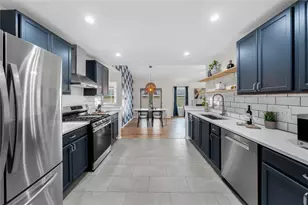 1822 Rainy Meadows Dr, Austin, TX 78758 - Photo 2