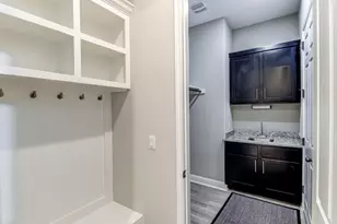 7012 Calpe Dr, Austin, TX 78739 - Photo 6