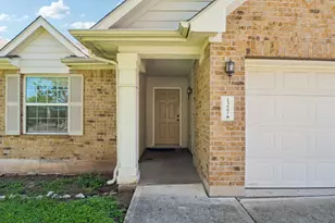 1377 Beechwood Dr, Kyle, TX 78640 - Photo 4