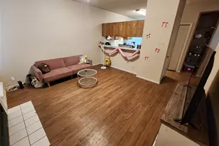 2414 Longview St, Austin, TX 78705 - Photo 2