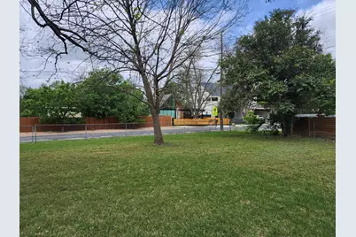 1716 Karen Avenue, Austin, TX 78757 - Photo 4