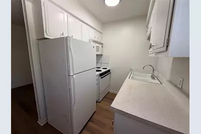 4712 Depew Avenue #204, Austin, TX 78751 - Photo 4
