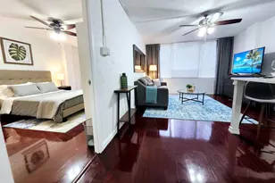 1800 Lavaca St, Austin, TX 78701 - Photo 4