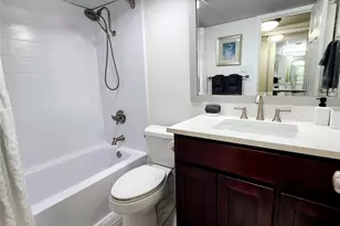 1800 Lavaca St, Austin, TX 78701 - Photo 12