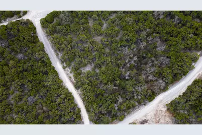 20605 Telegraph Pass, Lago Vista, TX 78645 - Photo 4