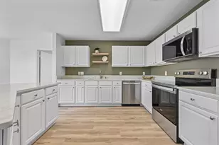 2412 Regal Park Ln, Austin, TX 78748 - Photo 14