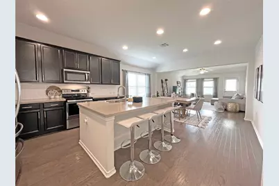 13313 Henneman Drive, Pflugerville, TX 78660 - Photo 2